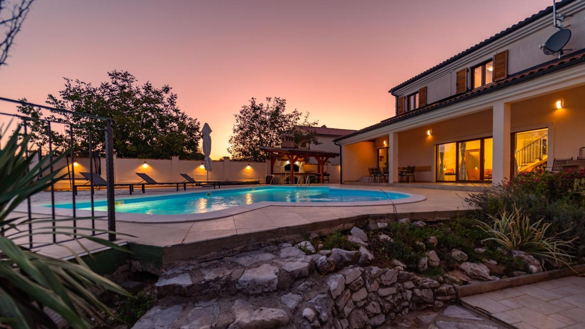 Villa Arton Heated Swimming-Pool Žminj Extérieur photo